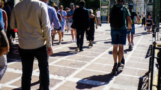 Χανιά: Σύγκρουση... πεζών έστειλε γυναίκα στο νοσοκομείο!