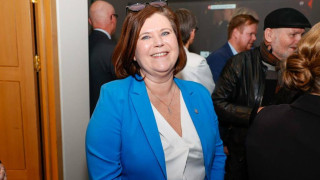 Ισλανδία: Παραιτήθηκε η υπουργός Παιδείας-Είχε αποκτήσει παιδί με ανήλικο