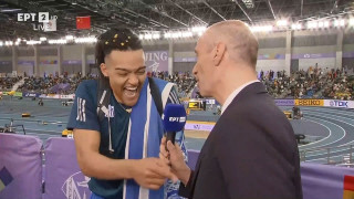 Εμμανουήλ Καραλής: Τρόλαρε δημοσιογράφο της ΕΡΤ για τη... γραβάτα του!