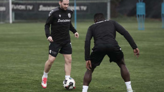 ΠΑΟΚ: Πολλά γκολ, το φιλί του Λουτσέσκου στον «Ντέλια» και οι εντολές για σουτ (video)