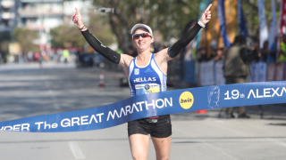 Νικήτρια στον Μαραθώνιο «Μέγας Αλέξανδρος» η Ντενίζ Δημάκη με νέο προσωπικό ρεκόρ
