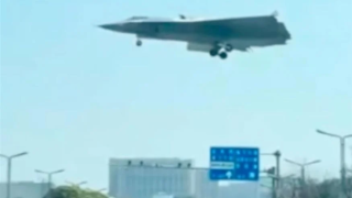 Κίνα: Λανσάρει το νέο της υπερόπλο με τρεις κινητήρες και... τρομάζει