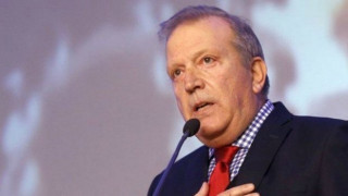 Δε         σβήνεται        το κεφάλαιο  «Βεζυρτζής»