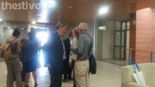 Ο δήμαρχος Δέλτα «έφαγε»... κλήση έξω από το δημαρχείο!