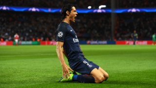 Εμεινε όρθια    στο        Παρίσι η Αρσεναλ (videos)