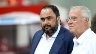 Στο πλευρό του Μαρινάκη                οι Βετεράνοι