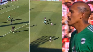 Απίστευτο και όμως αληθινό: Τερματοφύλακας έφτασε στο κέντρο και... χάρισε γκολ στους αντιπάλους