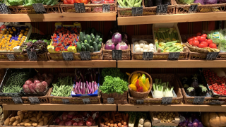 Αττική: Κατασχέθηκαν 4,2 τόνοι ακατάλληλων προϊόντων - «Φωτιά» τα πρόστιμα