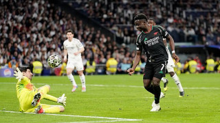 Η Άρσεναλ νίκησε και στη Μαδρίτη τη Ρεάλ και προκρίθηκε θριαμβευτικά στους «4» του Champions League