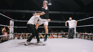 Γιάννης Χλωρός: Combo ζωή με μπάλα και κατς