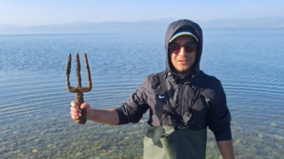 Τουρκία: Ψαράς ισχυρίζεται ότι βρήκε την τρίαινα του Ποσειδώνα