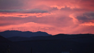 Καιρός: Ισχυρούς ανέμους και καταιγίδες φέρνει η Πρωτομαγιά