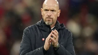 Τεν Χαγκ: Παρελθόν χωρίς να… αρχίσει από την Λεβερκούζεν