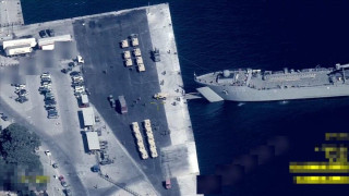 Turkiye: Δημοσιεύει φωτογραφίες του 2022 υποστηρίζοντας ότι η Ελλάδα μεταφέρει τεθωρακισμένα στα νησιά