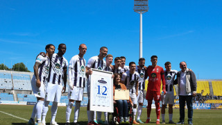 Ηρακλής-Μακεδονικός: Οι συγκινητικές στιγμές στο Καυτανζόγλειο και η... φανέλα με το Νο 12