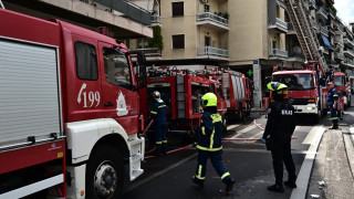 Θεσσαλονίκη: Στις φλόγες εν κινήσει λεωφορείο στο Πανόραμα