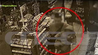 Άλιμος: Η στιγμή που ο άνδρας απαγάγει το βρέφος στο σούπερ μάρκετ