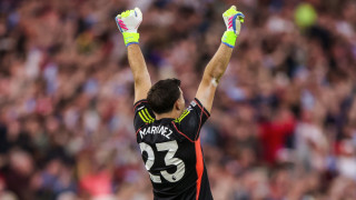 Άστον Βίλα: Λύγισε ο Μαρτίνες στο αντίο του (vid)