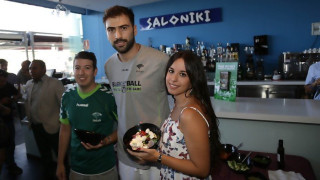 Η Μάλαγα παρουσίασε τον Βασιλειάδη στη... Saloniki! (pics)