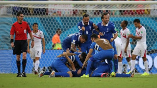 Με τo… δεξί ο Ρανιέρι   