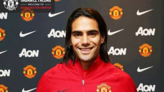 Φαλκάο: «Μιλούσα μήνες με τη Γιουνάιτεντ»