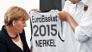 Η Μέρκελ, ο Νοβίτσκι και το Ευρωμπάσκετ! 