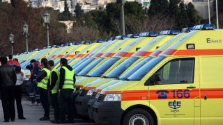 ΣΟΚ: Διακομιδές με μουλάρια, μπουλντόζες και αγροτικά αντί ασθενοφόρων