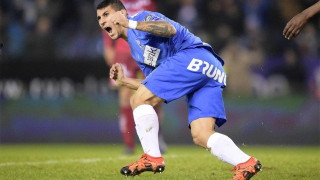 Ο Καρέλης έχει…  τις λύσεις στην             Γκενκ