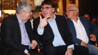 Κουμάντο     στη διαιτησία     και πάλι η  «παράγκα»