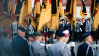 Γερμανία: «Πιθανό να επαναφέρουμε την υποχρεωτική στρατιωτική θητεία»