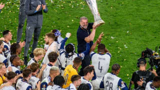 Ο Άγγελος της... Ελλάδας: Η παράδοση του Ποστέκογλου με τις κατακτήσεις τροπαίων