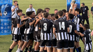 Παρουσία του Βιεϊρίνια η Κ15 κέρδισε με 2-0 τον Άρη και πανηγύρισε το Πρωτάθλημα