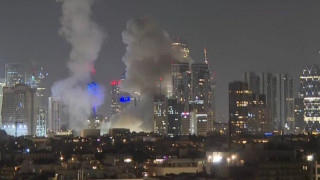 Πόλεμος Ισραήλ-Ιράν: Εκατοντάδες πύραυλοι σε Τελ Αβίβ και Ιερουσαλήμ