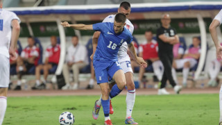 Εθνική ομάδα: Μανδάς, Καρέτσας, Ζαφείρης, Κωνσταντέλιας μία αγκαλιά με 4.000 παιδιά