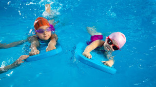 Υποχρεωτικό το μάθημα κολύμβησης στα σχολεία