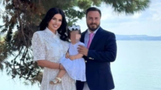 Τρυφερή στιγμή για τον βουλευτή Διαμαντή Γκολιδάκη και την οικογένειά του: Βάφτισε την κόρη του