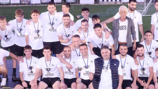 Μήτρακας: «Αρχισαν πάλι οι ειδήμονες, τι μπορεί να κάνει ο Αετός Οφρυνίου»