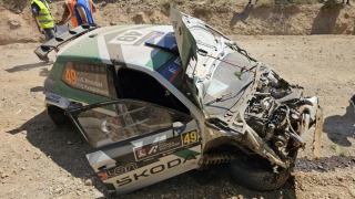 Tροχαίο ατύχημα για τον ηθοποιό, Γιώργο Αμούτζα, στο Ράλλυ Ακρόπολις
