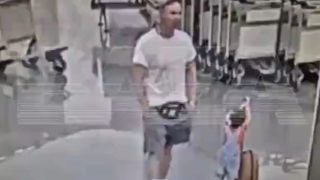 Μόσχα: 31χρονος υπό την επήρεια ναρκωτικών εκτόξευσε παιδί στο πάτωμα