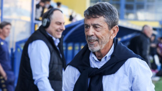 Πετράκης﻿: «Βαρόμετρο ο Γιακουμάκης» - Τι είπε για τη μάχη του τίτλου