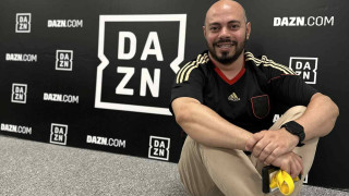 Ελμπανούμπι: «Έπαθαν σοκ οι Ισπανοί όταν με είδαν με τη φανέλα του ΠΑΟΚ, είμαι ο πιο φανατικός οπαδός του στη Μ. Ανατολή» (vid)