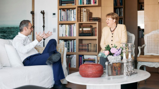 Πρωινό με συζήτηση για τα διεθνή για Μητσοτάκη και Μέρκελ