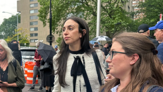 Τένι Γκεράγκος: Ποια είναι η nepo δικηγόρος που αθώωσε τον Diddy