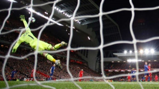 Αποθεώνει         τον... Ντε Χέα   ο     Ντεπάι! (pic)