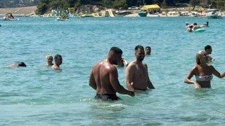 Ιωάννα Τούνη: Απολαμβάνει την Χαλκιδική παίζοντας βόλεϊ