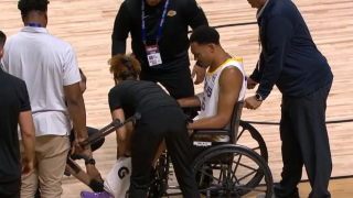 NBA: Αποχώρησε με καροτσάκι ο Ντάριους Μπέιζλι