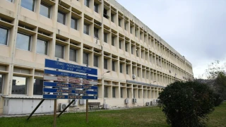 Φωτιά στο Νοσοκομείο «Άγιος Ανδρέας» στην Πάτρα