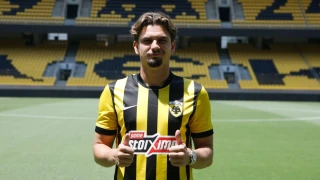 Συναγερμός για Μαρίν στην ΑΕΚ