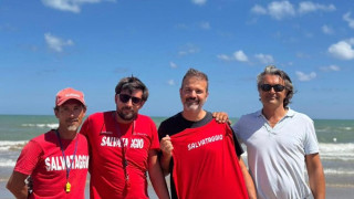 Ο Αντρέα Στραματσόνι έσωσε δύο κορίτσια από πνιγμό!