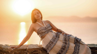 Ηλιάννα Ζέρβα: Προκαλεί «Πυρηνική καταστροφή» με το τραγούδι που της έγραψε ο Πέτρος Ίμβριος